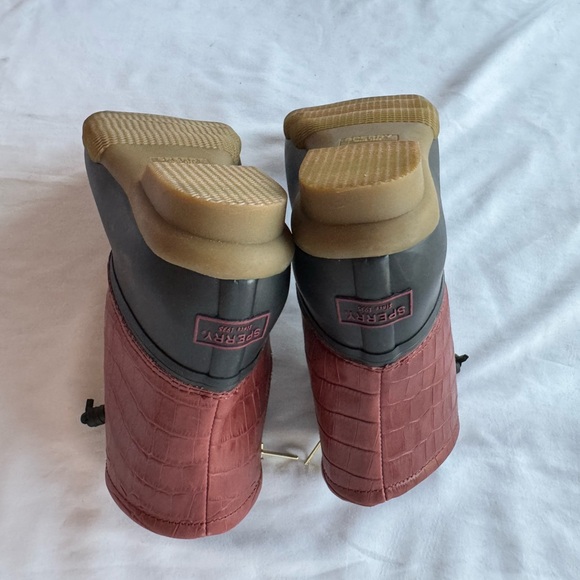 Sperry Ellis Saltwater Waterproof Boot, Size 7.5 - Picture 11 of 12